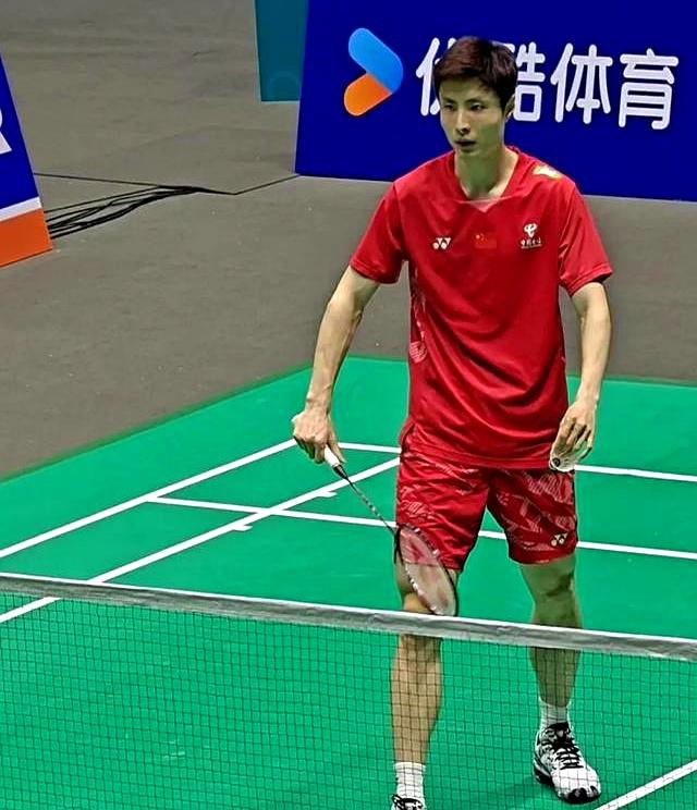 印度队轻取韩国队，石宇奇点燃赛场