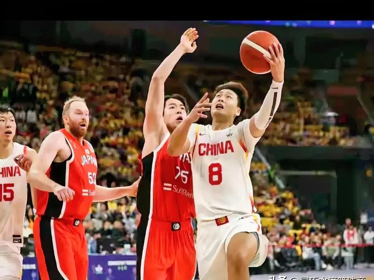 中国队碾压日本队,王皓关键制胜 中国队碾压日本队,王皓关键制胜