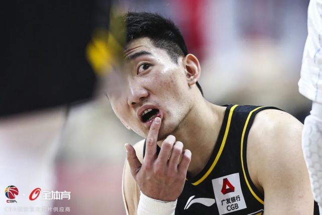 猛龙力克太阳,胡金秋关键制胜 猛龙力克太阳,胡金秋关键制胜