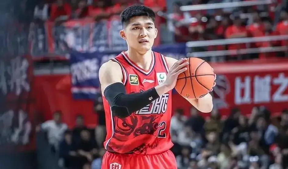 广州男篮客场失利,深圳队取得胜利 广州男篮客场失利,深圳队取得胜利