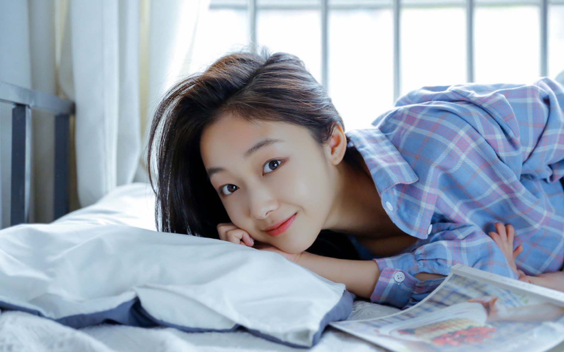 戏剧性收官的背后，红牛险胜阿斯顿马丁，新星皮亚斯特里的高光时刻