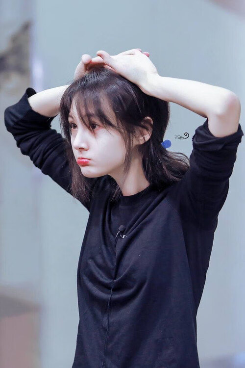 石油军团攻克法甲堡垒!奥斯梅恩引爆末节巨星时刻