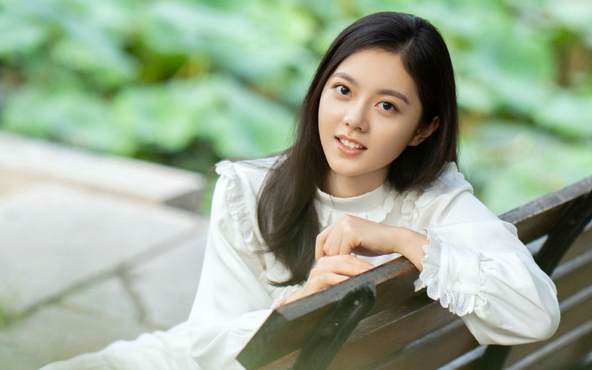 白昼将尽,神明执剑,卡马文加用一场战争重新定义中场