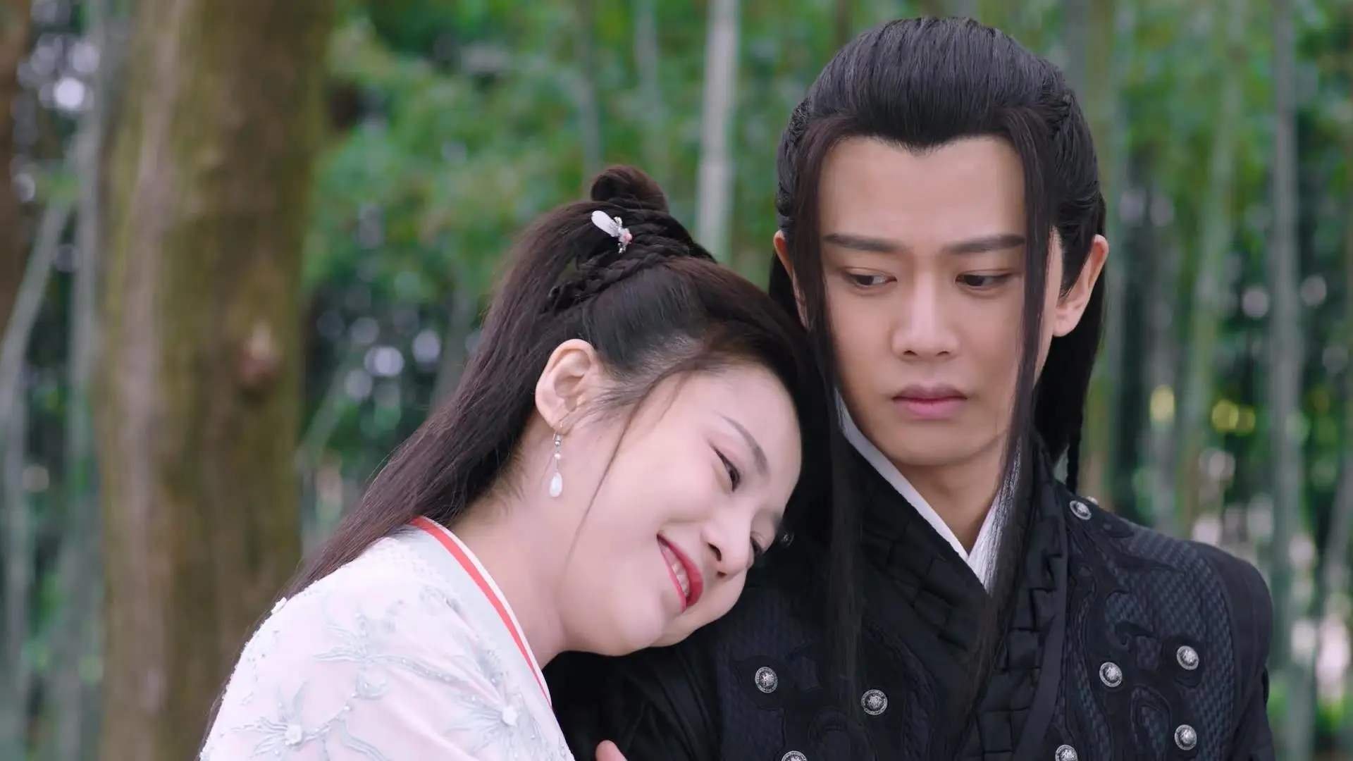 跨越时空的王者对话,当广东队的铜墙铁壁遇上杜兰特的死神镰刀