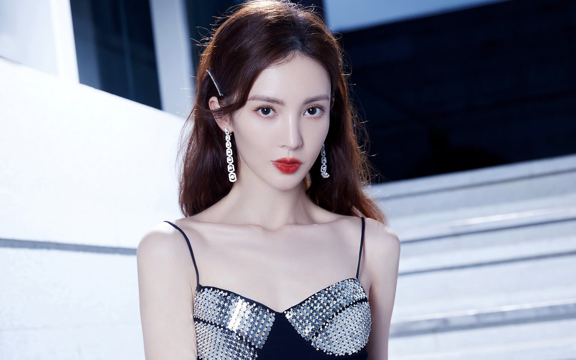 两种无解,天才的孤独与体系的碾压